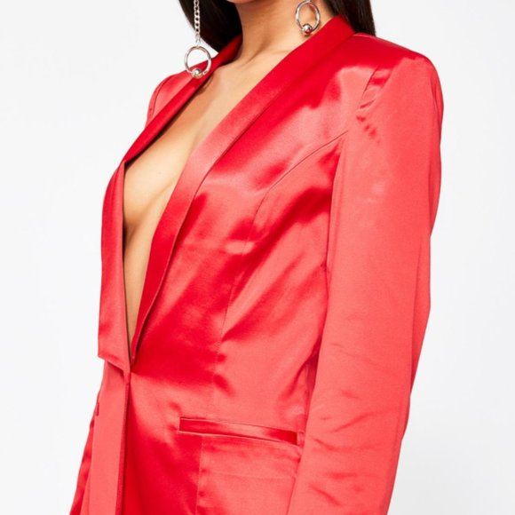 NWT Dolls Kill - Poster Grl Red Satin Blazer Size Large - Picture 4 of 12